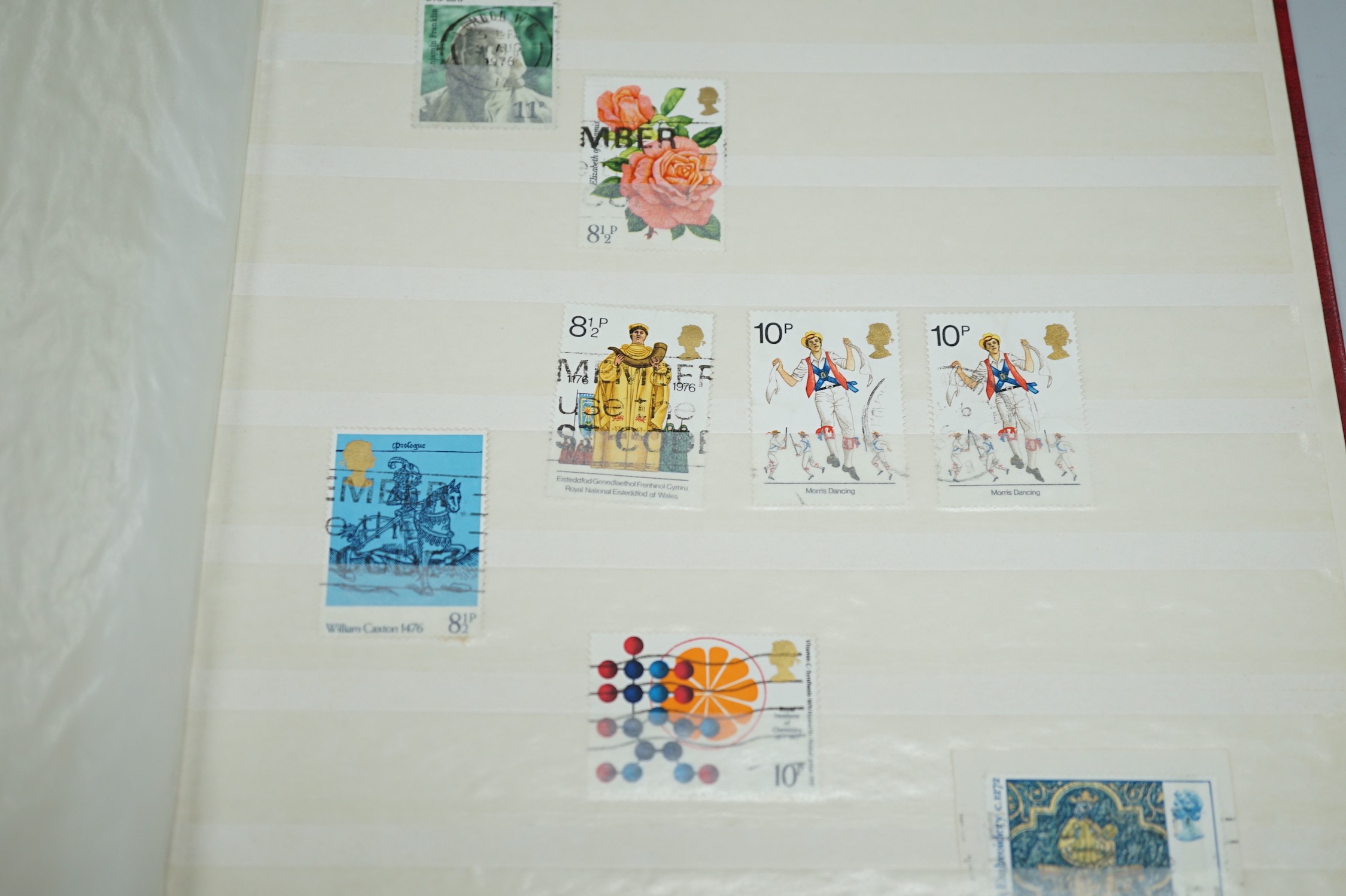 Great Britain stamp album, Victoria to Elizabeth II used and mint condition, mainly commemorative.
